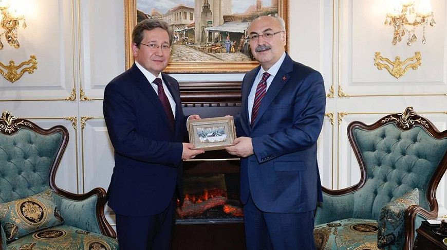 Foto de la Embajada de Belarús en Türkiye
