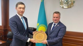 Foto de la Embajada de Belarús en Kazajistán