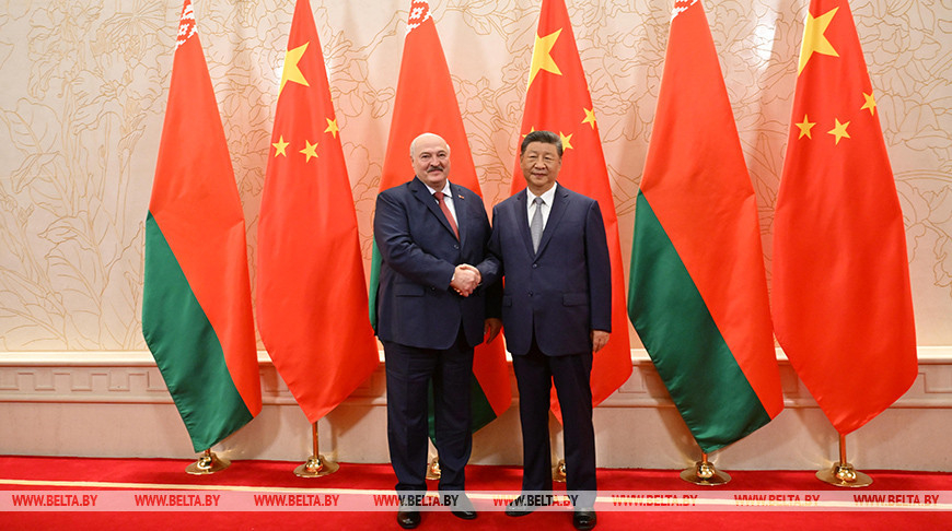 Aleksandr Lukashenko y Xi Jinping