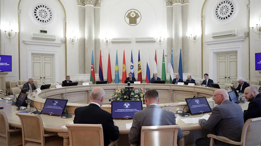 Foto del Comité Ejecutivo de la CEI