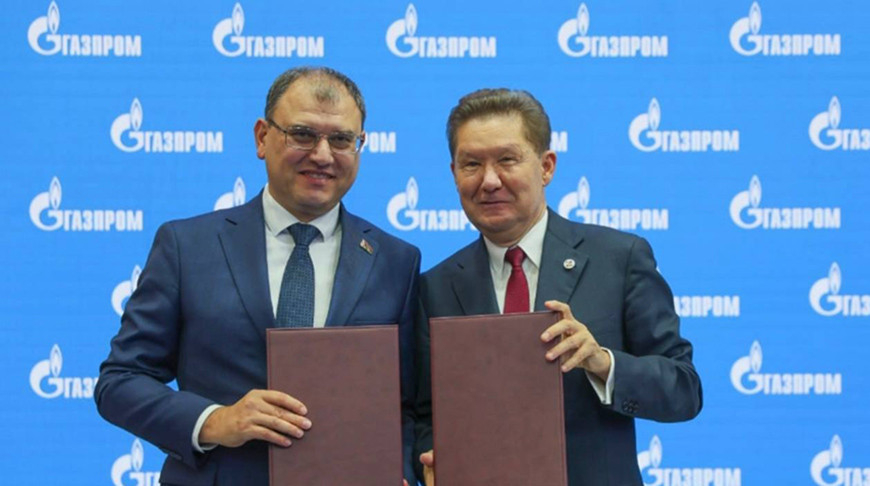 Víktor Karankévich y Alekséi Miller. Foto del canal en Telegram del Gobierno de Belarús