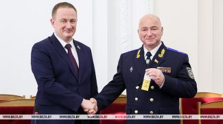 Aleksandr Turchín y Dmitri Gorá