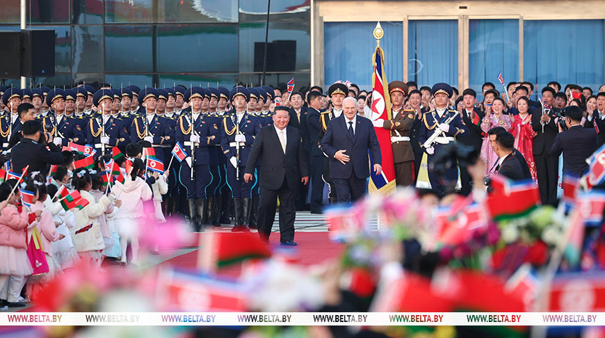 Aleksandr Lukashenko y Kim Jong-un