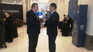 Foto del Consejo de la República de la Asamblea Nacional de la República de Belarús