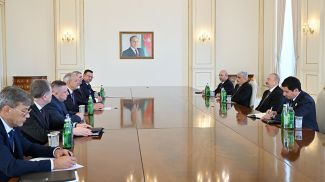 Foto del servicio de prensa del Presidente de Azerbaiyán