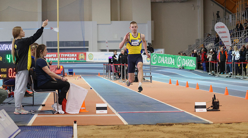 El Campeonato de
Belarús de Atletismo en Moguiliov 