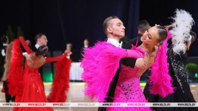  En Minsk se
celebraron competiciones de baile deportivo 