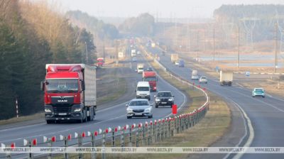   Carreteras de Belarús:
autopista M1 