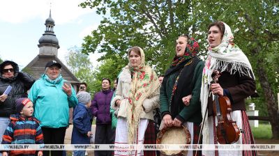 El Museo Estatal de Arquitectura Popular y Vida Cotidiana presenta tradiciones del Día de Yuri 