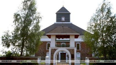 Iglesia de la Santísima Trinidad de Bolshaya Svorotva, una iglesia única del siglo XIX 