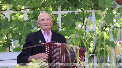 Iván Kvetkovski, de 97 años, veterano de la Gran Guerra Patria 