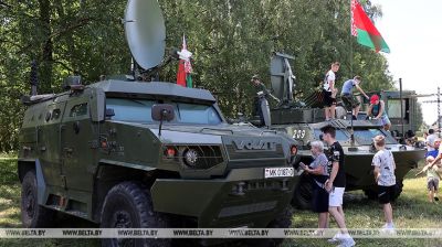 Desfile de la Victoria. Los legendarios tanques T-34 en Diátlovo 