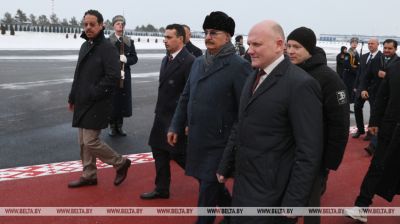 El comandante supremo del
Ejército Nacional Libio arribó a Minsk 