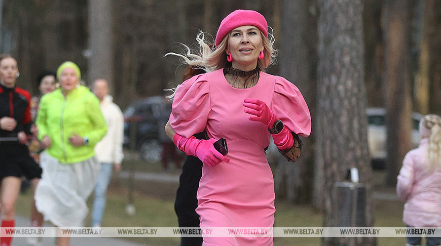 Unas 200 mujeres participaron en la Carrera de la Belleza en Grodno