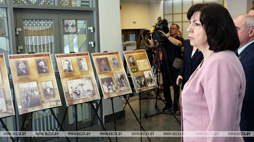 Kochánova: Debemos recordar y honrar a todos los que participaron en la liberación de Belarús