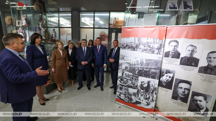La exposición “El pan, poder invisible de la Victoria” en el Consejo de la República 