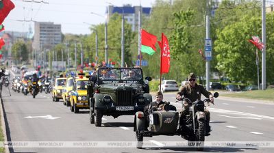 El rally automovilístico del Ministerio del Interior “Guardando la Memoria de la Gran Hazaña” llegó a Grodno 