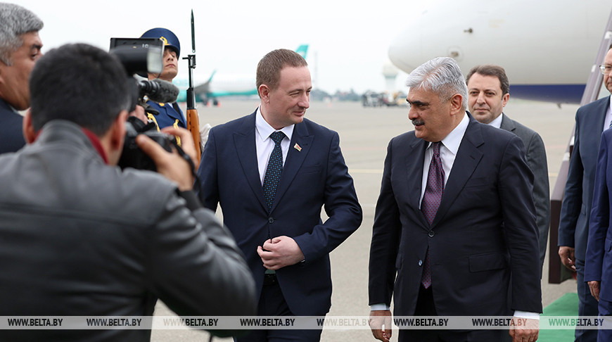 Turchín arribó a Bakú 