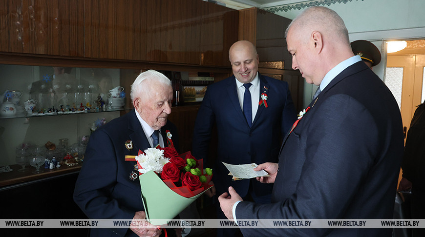 Moguiliov felicita a los veteranos de guerra 
