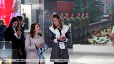 La exposición principal del Día de la Victoria comenzó su trabajo en BelExpo 