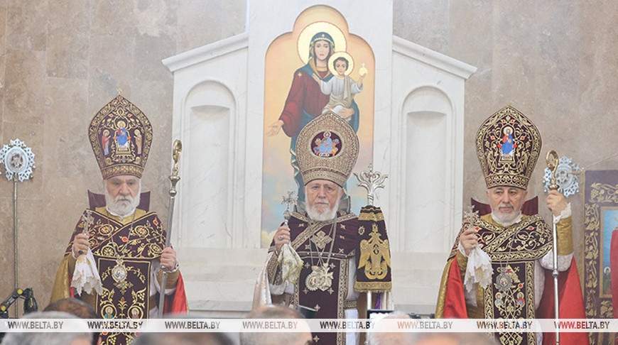 Inaugurada en Minsk la primera Iglesia Apostólica Armenia de
Belarús 