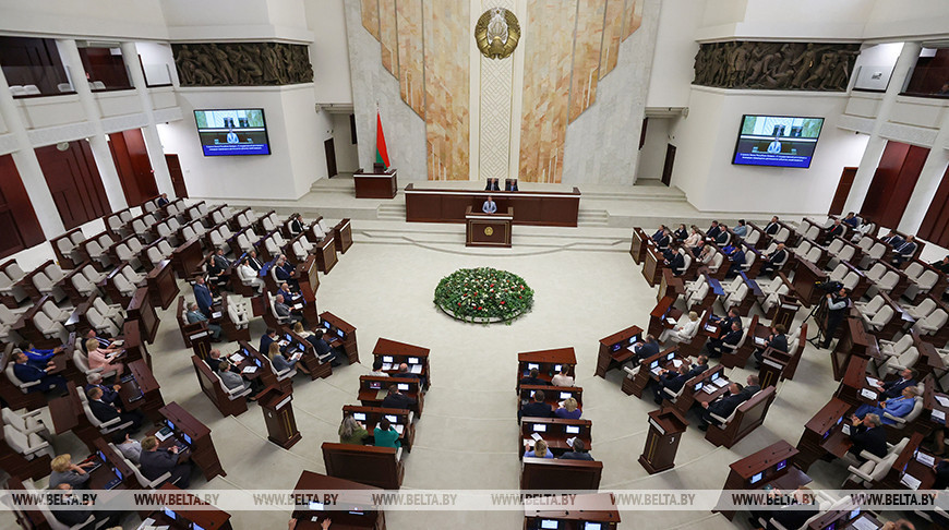 La segunda sesión de la Cámara de Representantes aprobó 67 proyectos de ley