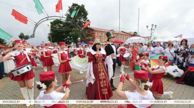 El concierto de gala del Festival de la Cereza se celebró en Glubókoye