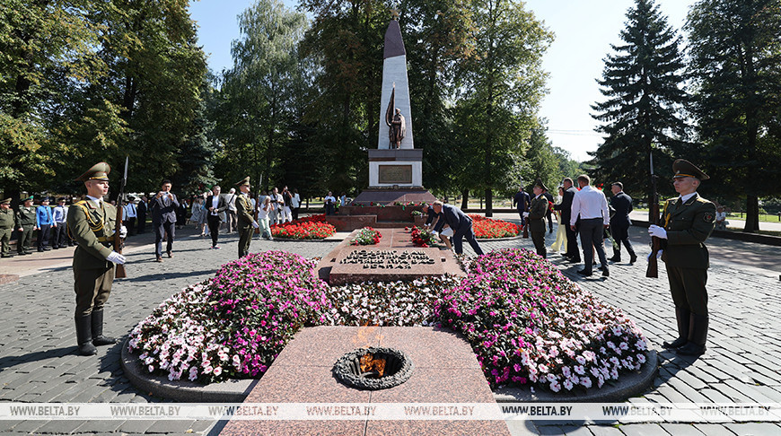 En Grodno honraron la memoria de los soldados soviéticos y partisanos 
