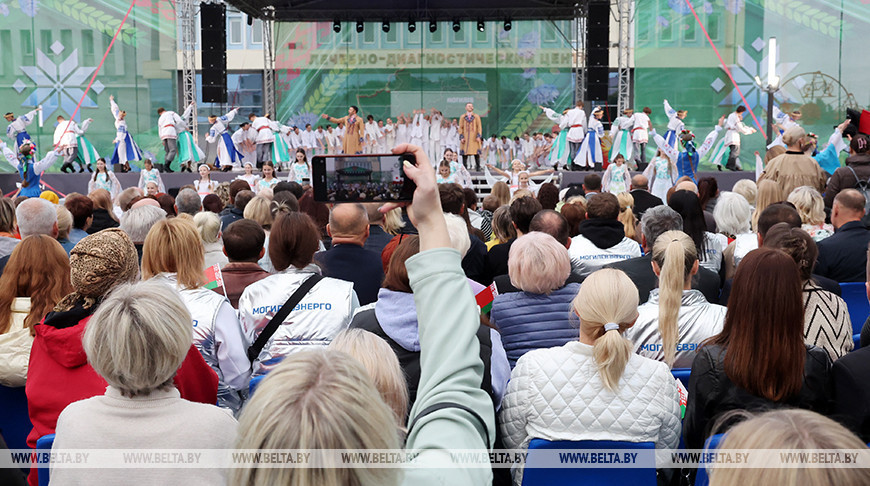 Moguiliov celebra el Día de la Unidad Nacional 