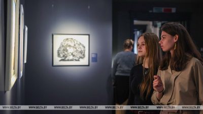 Se inauguró en Minsk una exposición de Sattar Bahlulzade