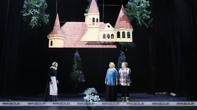  El Teatro Dramático Provincial de Moguiliov prepara el estreno de un cuento de Año Nuevo
 