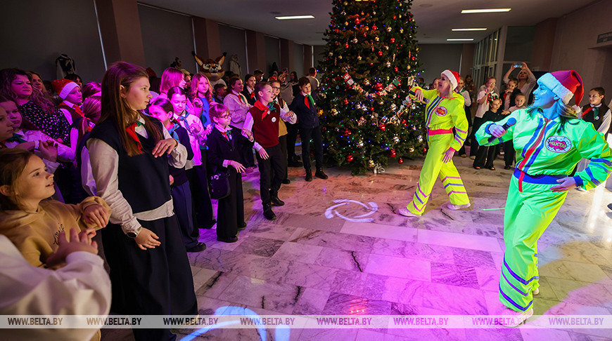  La fiesta navideña para pioneros en el marco de la acción “Nuestros Hijos”
 