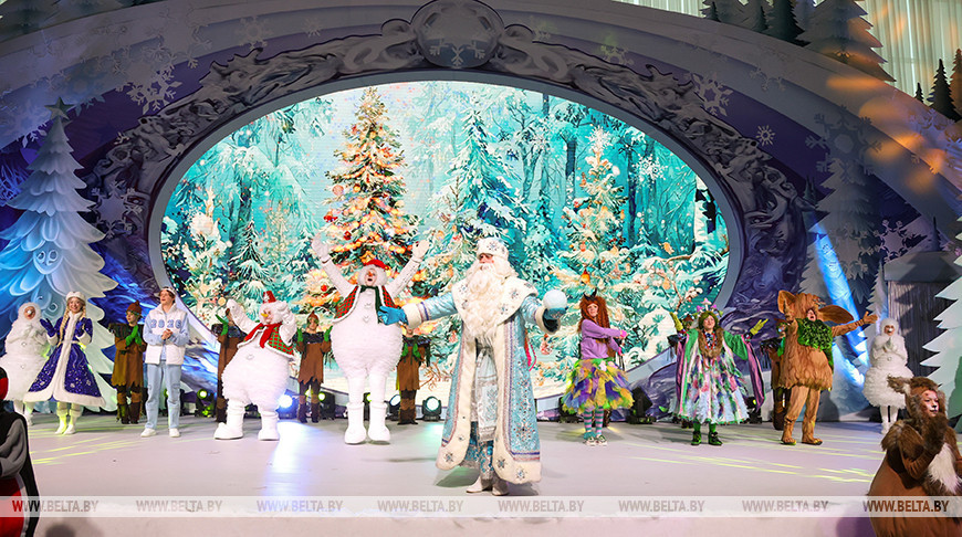  Los pequeños invitados del Palacio de la Independencia se sumergieron en un cuento de hadas
 
