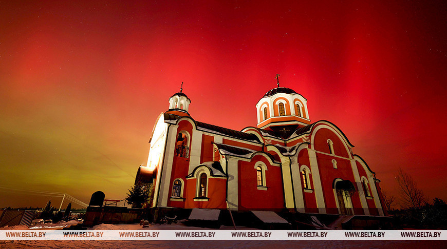 Aurora polar en las afueras de Grodno 