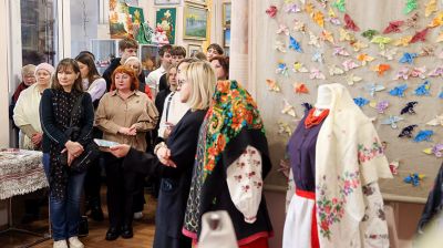 La riqueza de la cultura a través de cosas sencillas. La exposición "El pueblo es rico en diferentes fiestas" se inauguró en Gómel