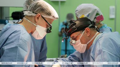 Cardiocirujanos belarusos realizaron una operación única de alta tecnología a un bebé