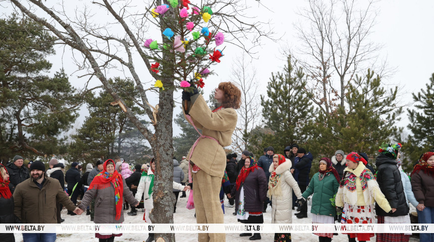 El antiguo rito Chyrachka se llevó a cabo en la agrociudad de Tónezh 