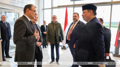 Una delegación indonesia visita Belarús