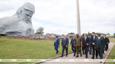 El Presidente de Ghana visitó Brest