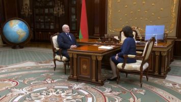 Lukashenko se reunió con Kochánova