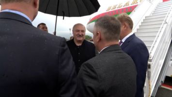 
 Lukashenko arribó a Irkutsk 