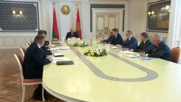 Lukashenko sobre la industria: La situación no es mala, pero esto no es motivo para relajarse