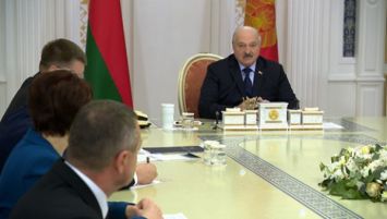 Lukashenko: Los problemas que preocupan a la gente son muy importantes para mí