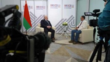 
Una entrevista de Lukashenko a la televisión china