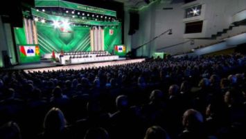 Lukashenko: Belarús ha multiplicado un fuerte sector económico real, sin perder herencia soviética