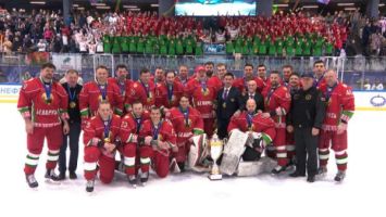 
El equipo de
hockey del Presidente gana por 15ª vez el Torneo Republicano de Aficionados