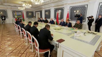 
 Celebrada la entrevista de Lukashenko con el primer ministro de Myanmar
 