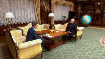 Lukashenko se reunió con el gobernador de Primorie