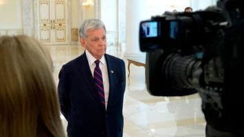 
 John Coale: EEUU desea reabrir la embajada en Minsk
 