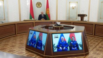 
Lukashenko cuenta
con la continuación de los proyectos conjuntos de vuelos espaciales con Rusia